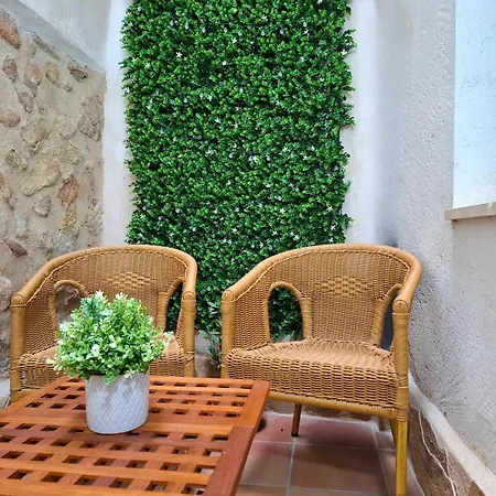 - Castillo, Senderos Y Sabores Holiday home *